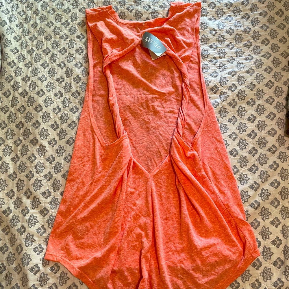 Tank top open back